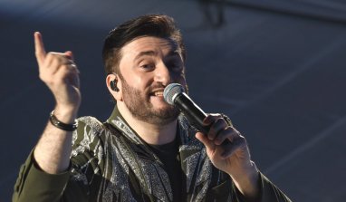 arsen-shahunc-nazval-koncert-v-ashhabade-odnim-iz-samyh-znachimyh-dnej-v-svoej-zhizni-001d4d5.jpg