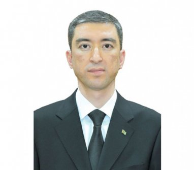biografija-novogo-ministra-finansov-i-ekonomiki-turkmenistana-mammetguly-astanagulova-5ca8adf.jpg