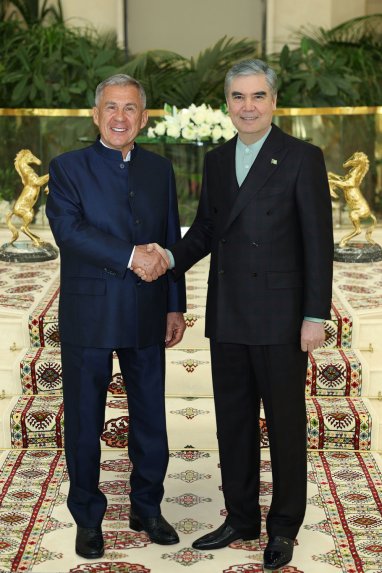 predsedatel-halk-maslahaty-turkmenistana-provel-vstrechu-s-glavoj-tatarstana-bed2dc4.jpg