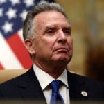 Спецпосланник Трампа Стив Уиткофф улетел из Москвы. Он прилетал на переговоры с Путиным