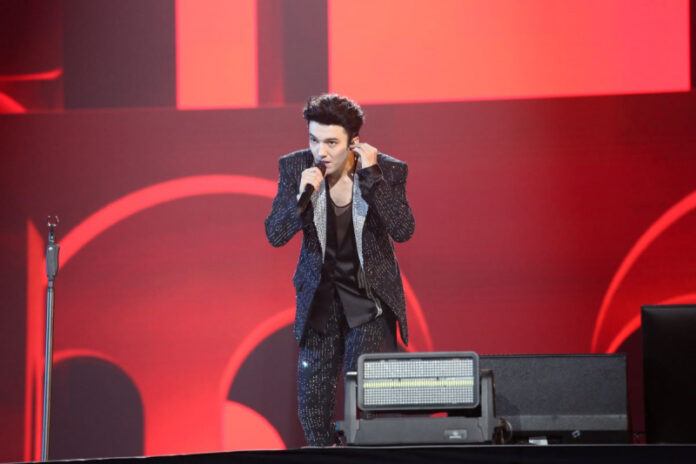 do-skoroj-vstrechi-dimash-kudajbergen-zaintrigoval-poklonnikov-e3669e3.jpg