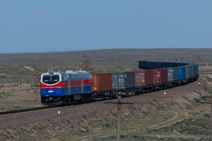 kazahstan-sozdast-zelenyj-koridor-dlja-kyrgyzskoj-selhozprodukcii-4f2cb95.jpg