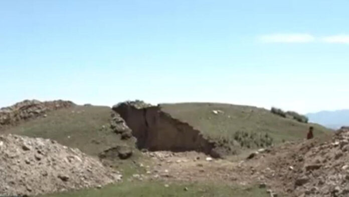 sakskie-kurgany-razgrabili-v-oblasti-zhetisu-video-358f6b2.jpg