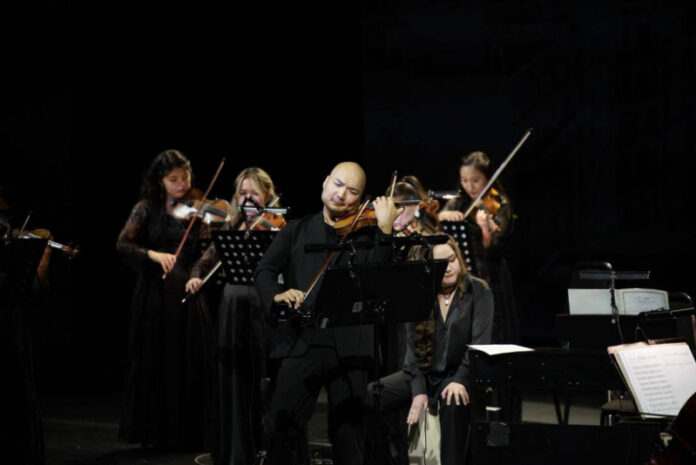 simfonicheskij-orkestr-teatra-astana-balet-vystupil-na-scene-almaty-theatre-39a17a9.jpg