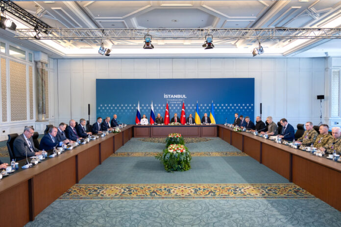 peskov-nazval-slagaemye-peregovornogo-processa-po-ukraine-e7b3e28.jpg