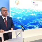 Президент Таджикистана предложил создать в Душанбе Региональный центр по гляциологии