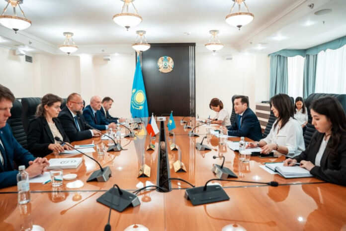kazahstan-i-chehija-ukrepljajut-kulturnye-svjazi-d654ea5.jpg