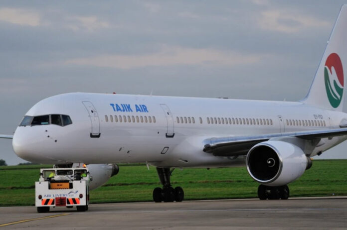 tadzhik-ejr-vozvrashhaetsja-v-nebo-v-sobstvennost-aviakompanii-pereshli-dva-samoleta-skyroad-leasing-932a75d.jpg