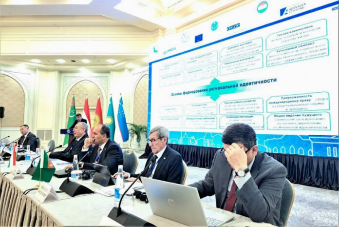 centralnaja-azija-vystraivaet-edinyj-rynok-tadzhikistan-delaet-stavku-na-sovmestnye-predprijatija-i-energetiku-787f41f.jpg