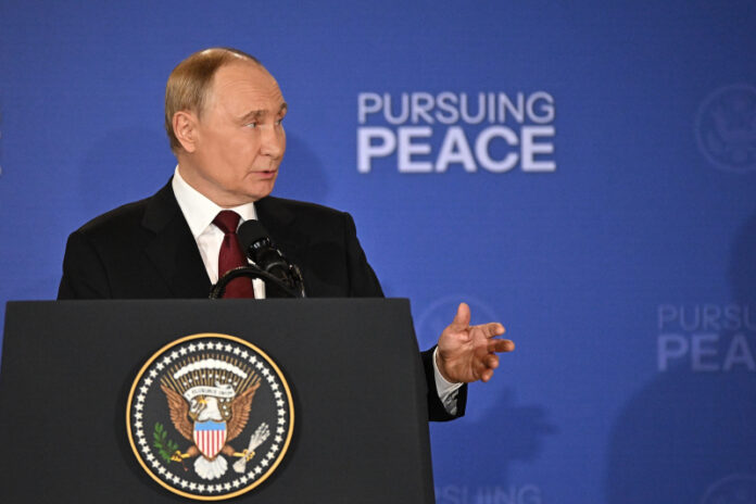 putin-rasskazal-zarubezhnym-lideram-o-svoej-vstreche-s-trampom-ba834e5.jpg
