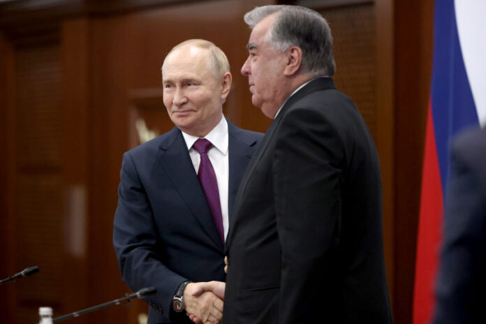 putin-posetil-tadzhikistan-i-prinjal-uchastie-v-sammite-3dbcb72.jpg