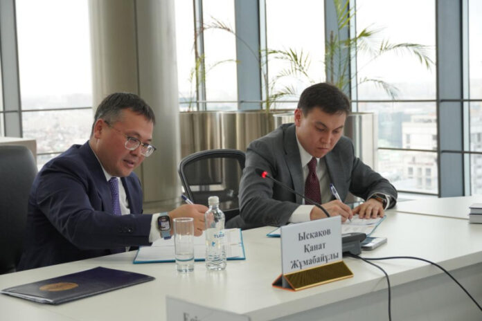 ministerstvo-kultury-i-informacii-i-kcell-rasshirjajut-sotrudnichestvo-75d534e.jpg