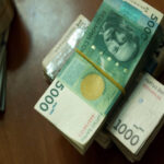 Шаги инфляции? В Кыргызстане объем наличных в обращении достиг 290 млрд сомов