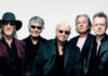Музыкант Deep Purple исполнил гимн Казахстана на концерте в Алматы