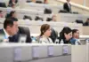 Новые водительские удостоверения Кыргызстана не признаются в европейских странах, заявили в парламенте
