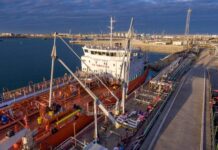 Около 22 млн тонн нефти и свыше 10 млн тонн угля экспортировал Казахстан за 4 месяца