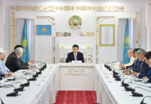Работы претендентов на госпремию Абая рассмотрели в Астане