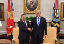 Шавкат Мирзиёев поздравил Дональда Трампа с днем рождения и позвал в Узбекистан