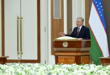 Президент раскритиковал работу банков на местах и пригрозил кадровыми решениями