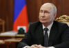 Путин поручил продвигать русский, как язык межнационального общения