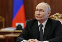 Путин поручил продвигать русский, как язык межнационального общения