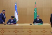 Туркменистан и Узбекистан провели политические консультации в Ашхабаде