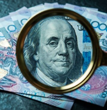 Доллар снижался до 450 теңге: как менялись курсы валют за неделю