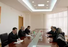 Заместитель главы МИД Туркменистана принял нового генконсула Ирана в Мары