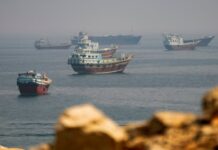 Нефть опустилась ниже $105 на фоне ситуации на Ближнем Востоке