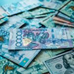 Теңге укрепился к доллару: итоги валютной недели