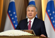 Мирзиёев поздравил учителей Узбекистана с профессиональным праздником