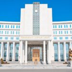 Туркменистан готовит законы о недвижимости и защите ахалтекинцев