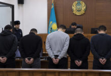 Наркобизнес с оборотом 90 млн теңге: в Астане пятерых мужчин осудили на 16–17 лет
