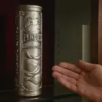 Pringles разыгрывают 200-летний запас чипсов среди тех, кто согласится на захоронение праха в урне-банке
