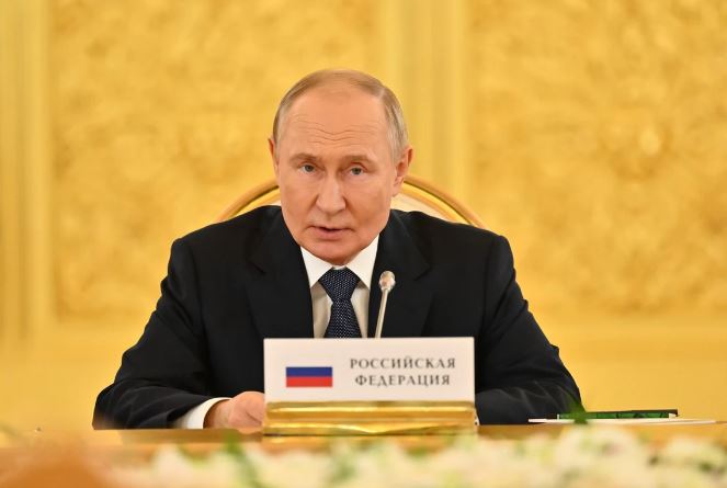 Таджикистан станет председателем в СНГ. Что хочет изменить Эмомали Рахмон?