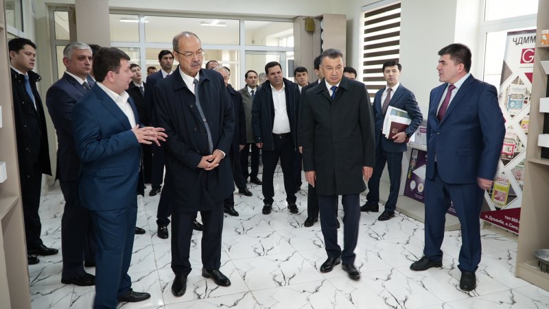 В Душанбе прошло 13-е заседание межправкомиссии Таджикистана и Узбекистана