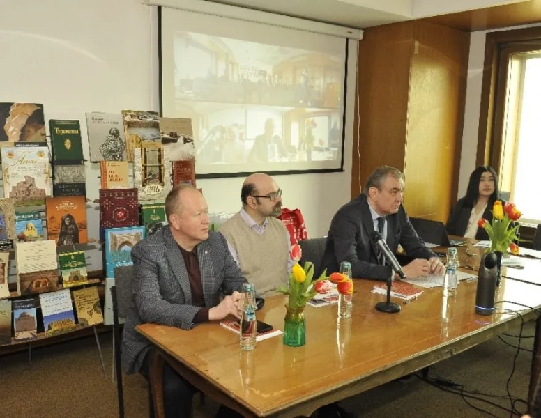 Делегация Туркменистана принимает участие в научном форуме о Древней Маргиане в Москве
