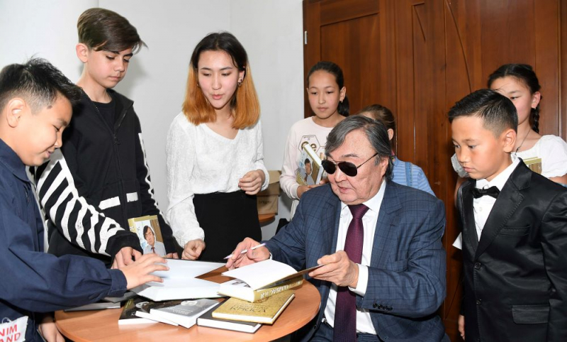 Голос Олжаса