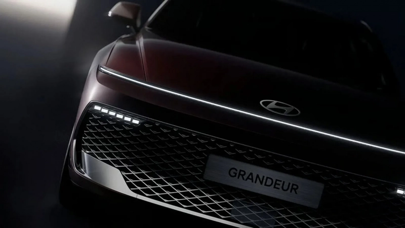 Hyundai представила обновлённый Grandeur с 17-дюймовым экраном и регулируемой прозрачностью крыши