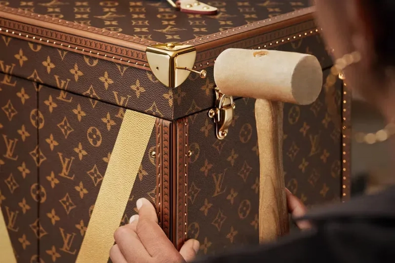Louis Vuitton создал эксклюзивный кейс для Кубка мира FIFA 2026