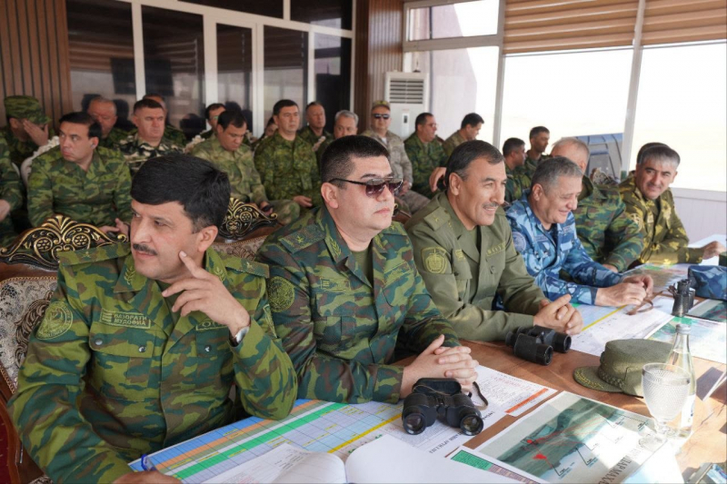 На полигоне «Чорук-Дарон» завершились масштабные военные учения