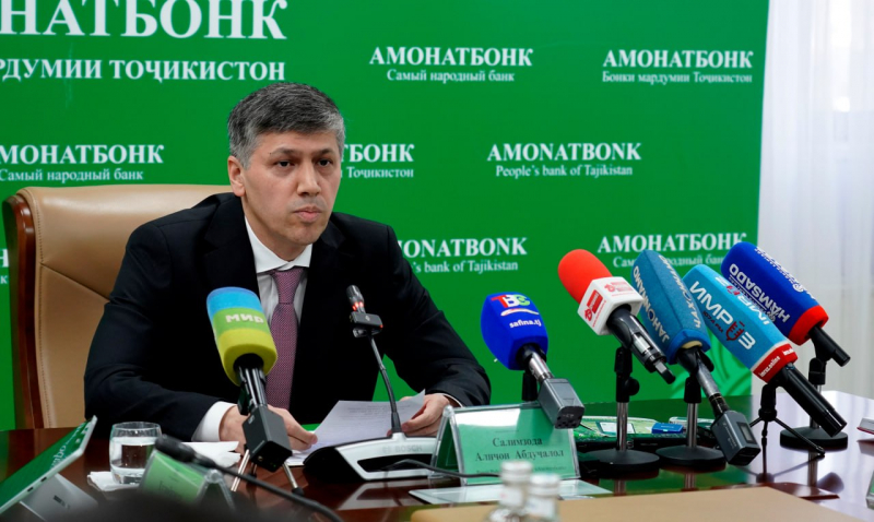За полгода «Амонатбанк» предоставил 27,8 тыс. клиентам кредиты на сумму 1,2 млрд сомони